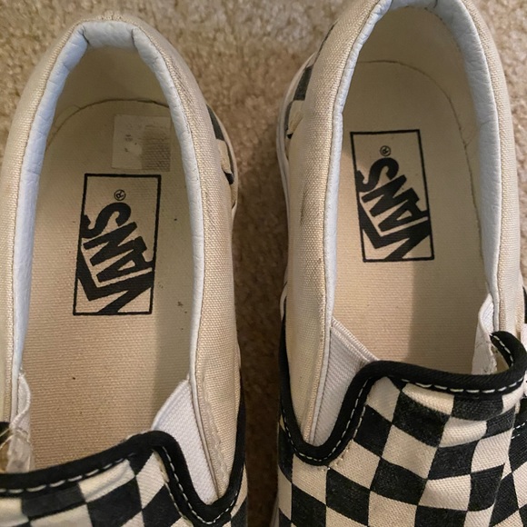 vans! - Picture 5 of 5